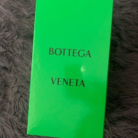 Bottega Veneta green jelly sandals - Picture 6 of 10